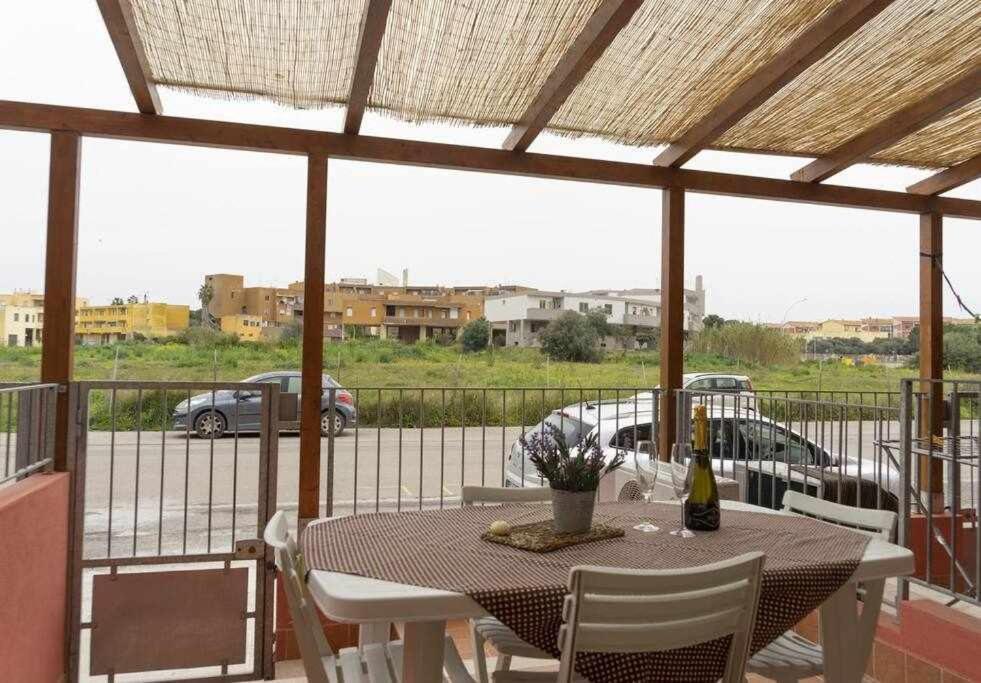 Appartamento A 200 Metri Dal Mare Granseola อาลเกโร ภายนอก รูปภาพ